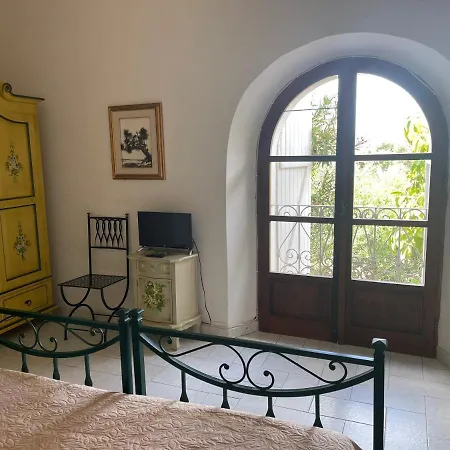 La Casa Delle Rose